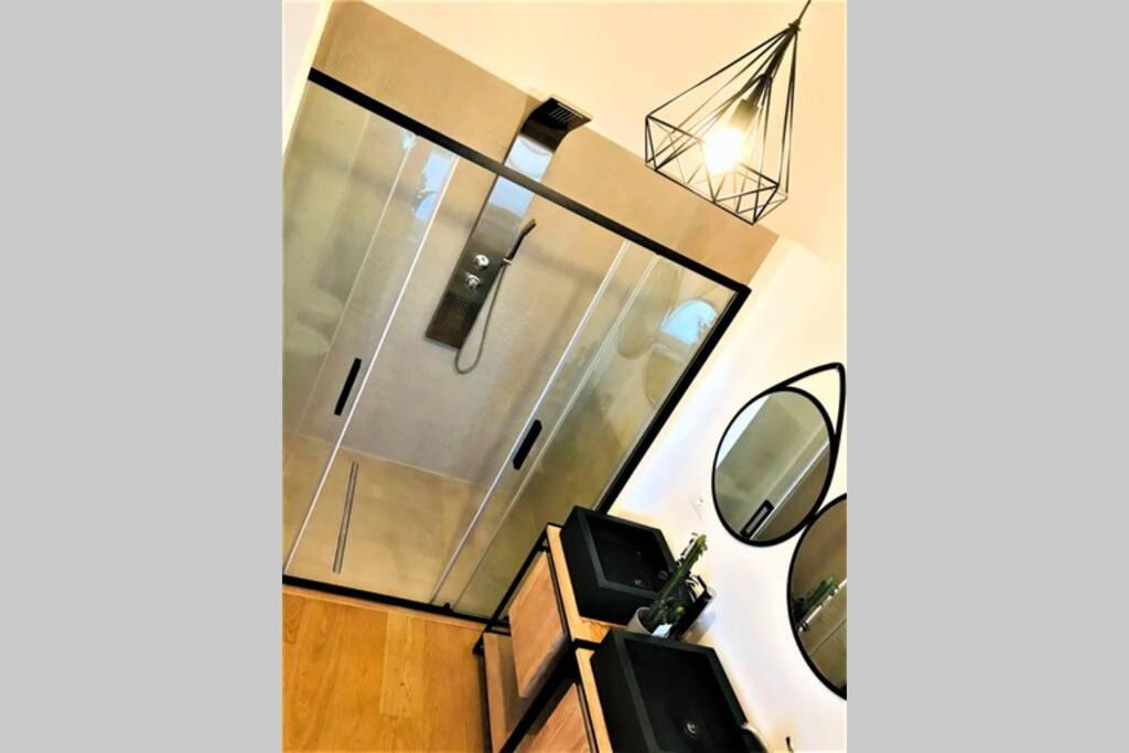 Luxus P4T Family 3 Bedroom With Pool, Tennis Court And Sauna Brindisi Exterior photo